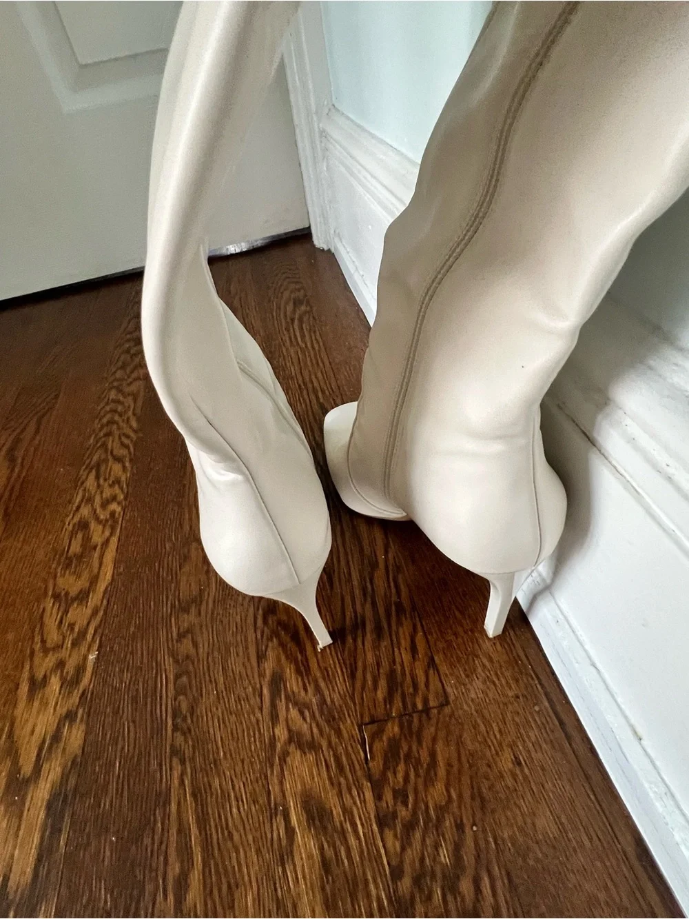Women's Tall Cream Leather Knee-High Boots Size 8
